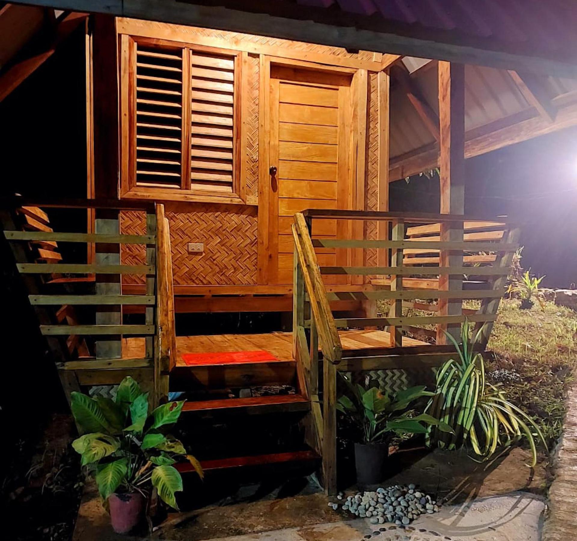 B&R Hostel Nagtabon Bacungan Ngoại thất bức ảnh